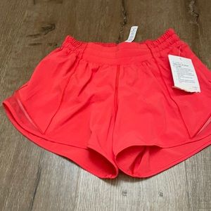 New Lululemon 4 Tall